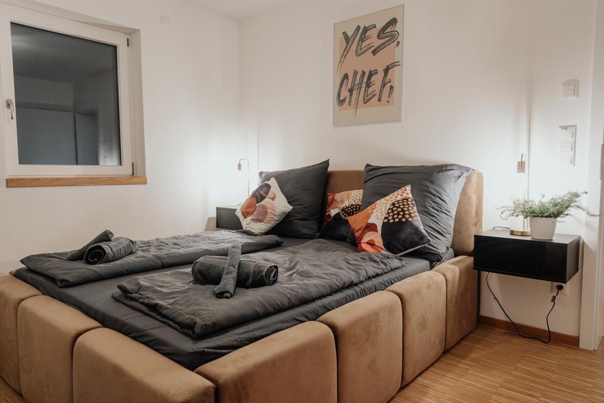 Passaus Motto Appartements! Solo - Paerchen - Familien - Gruppen Esterno foto